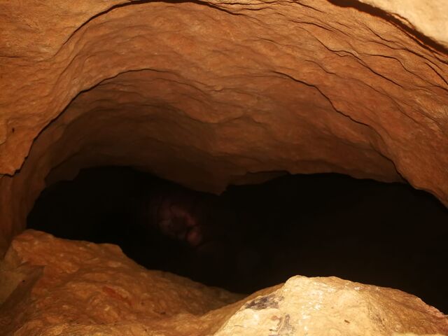 Cueva de El Chorrón