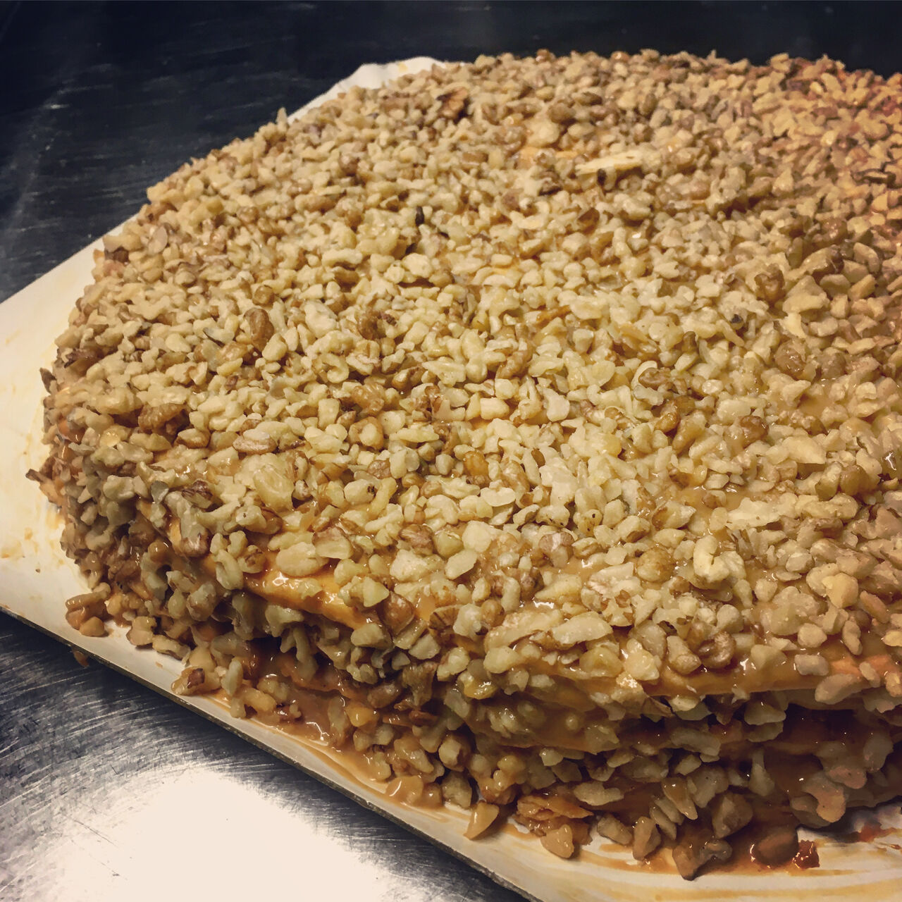 Mil hojas con dulce de leche y nueces