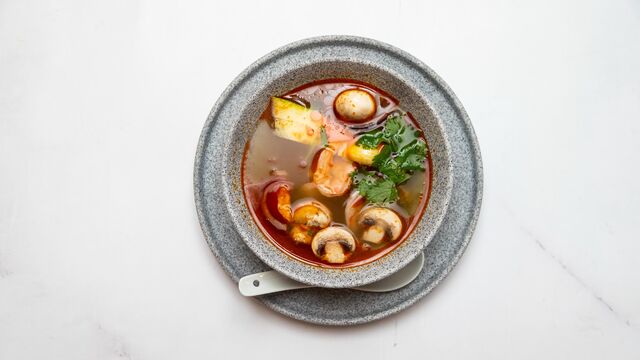 Tom yum soup