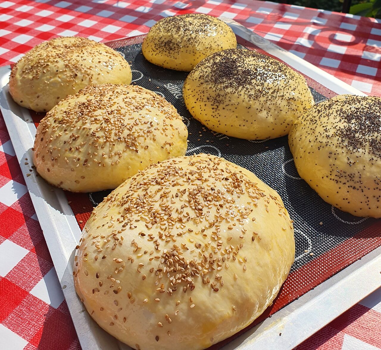 Buns moelleux avant