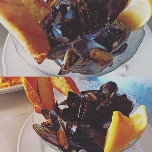 Pepata di Cozze
Muscheln in Weißweinsoße