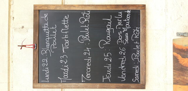 Les Plats du Jour de la semaine du 22 février ?
Pensez à réserver 