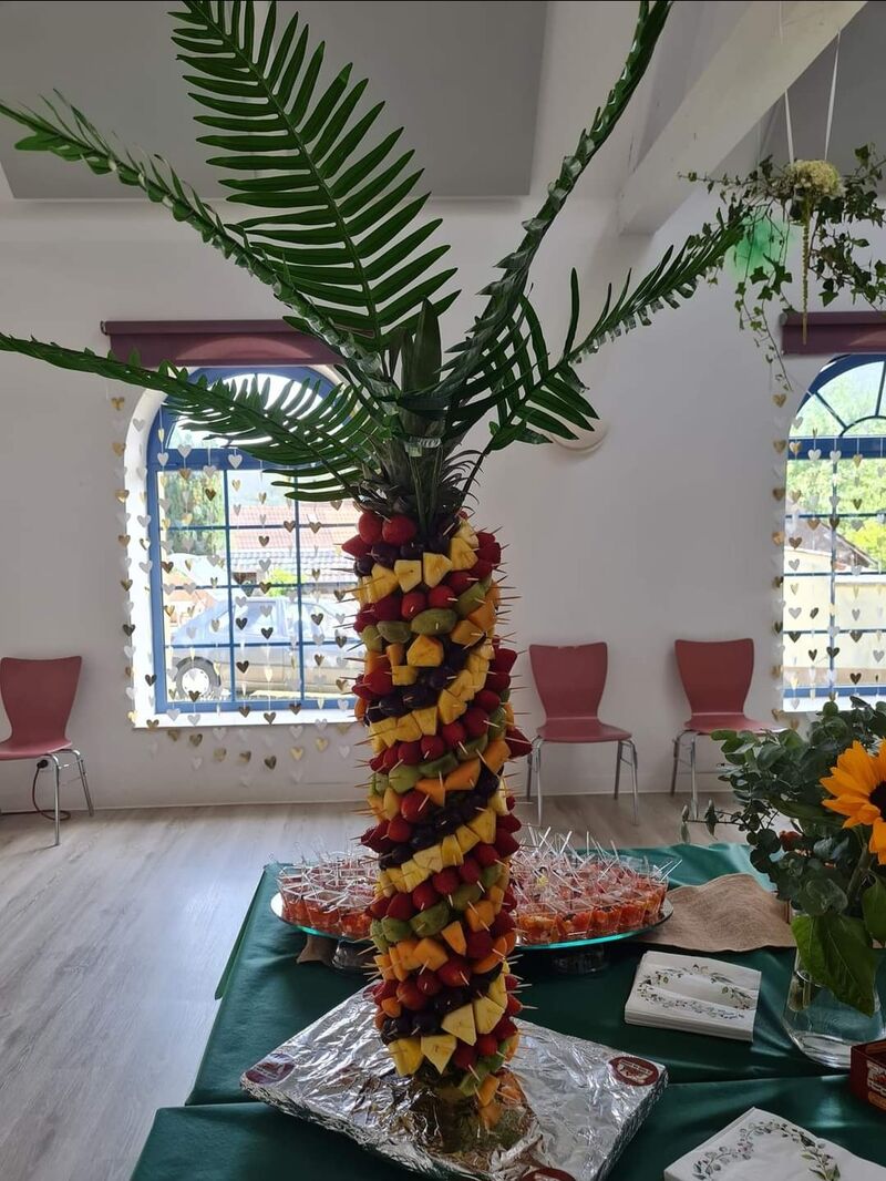 grand palmier de fruits frais