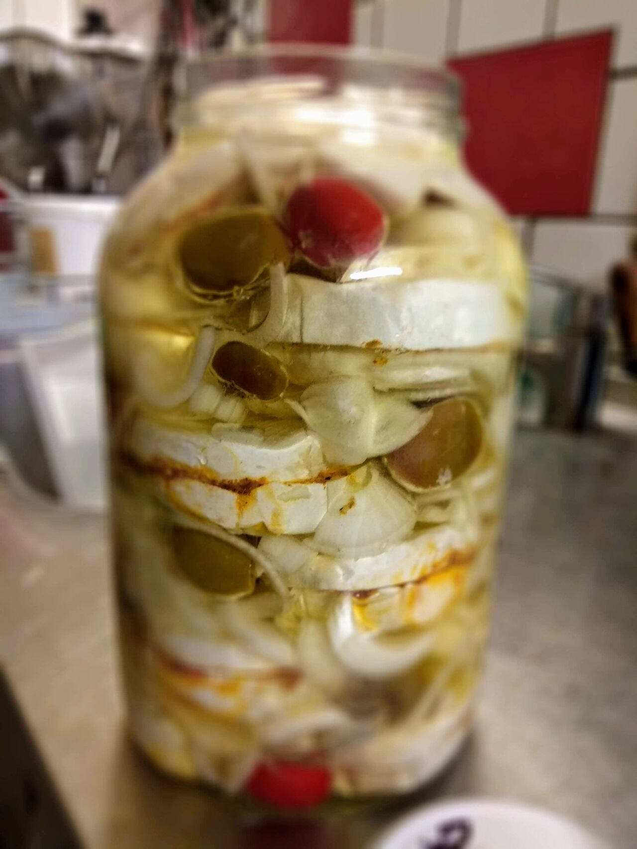 Domácí nakládaný hermelín