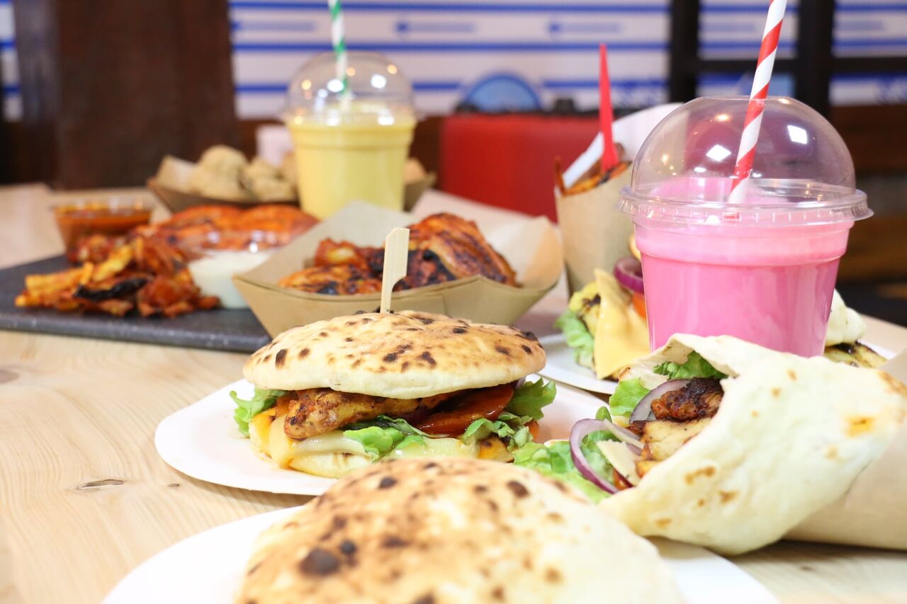 Envie d'un Tikka Burger, d'un Curry Burger ou alors d'un bon Tendoori ? ????
Rien que pour vous on y est sur UBER EATS !!