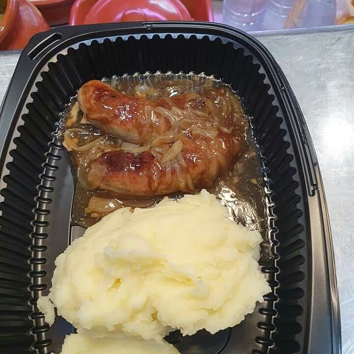 Sausages & Onions with Mashed Potatoes