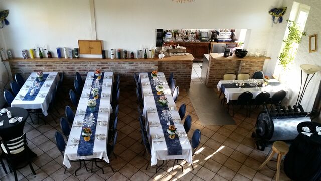 Saal z.B. für Geburtstage, Hochzeit oder Meetings 