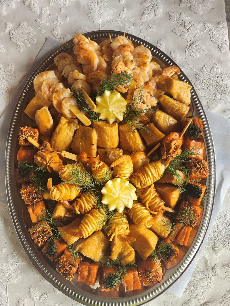Räucherfisch und Garnelen