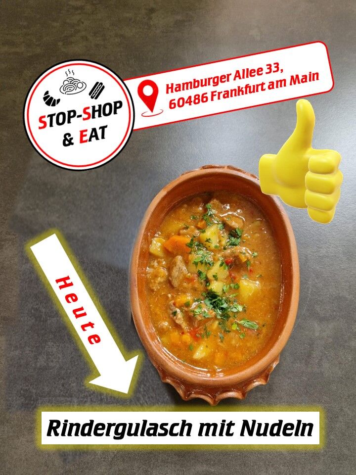 Hausgemachtes Rindergulasch mit Nudeln