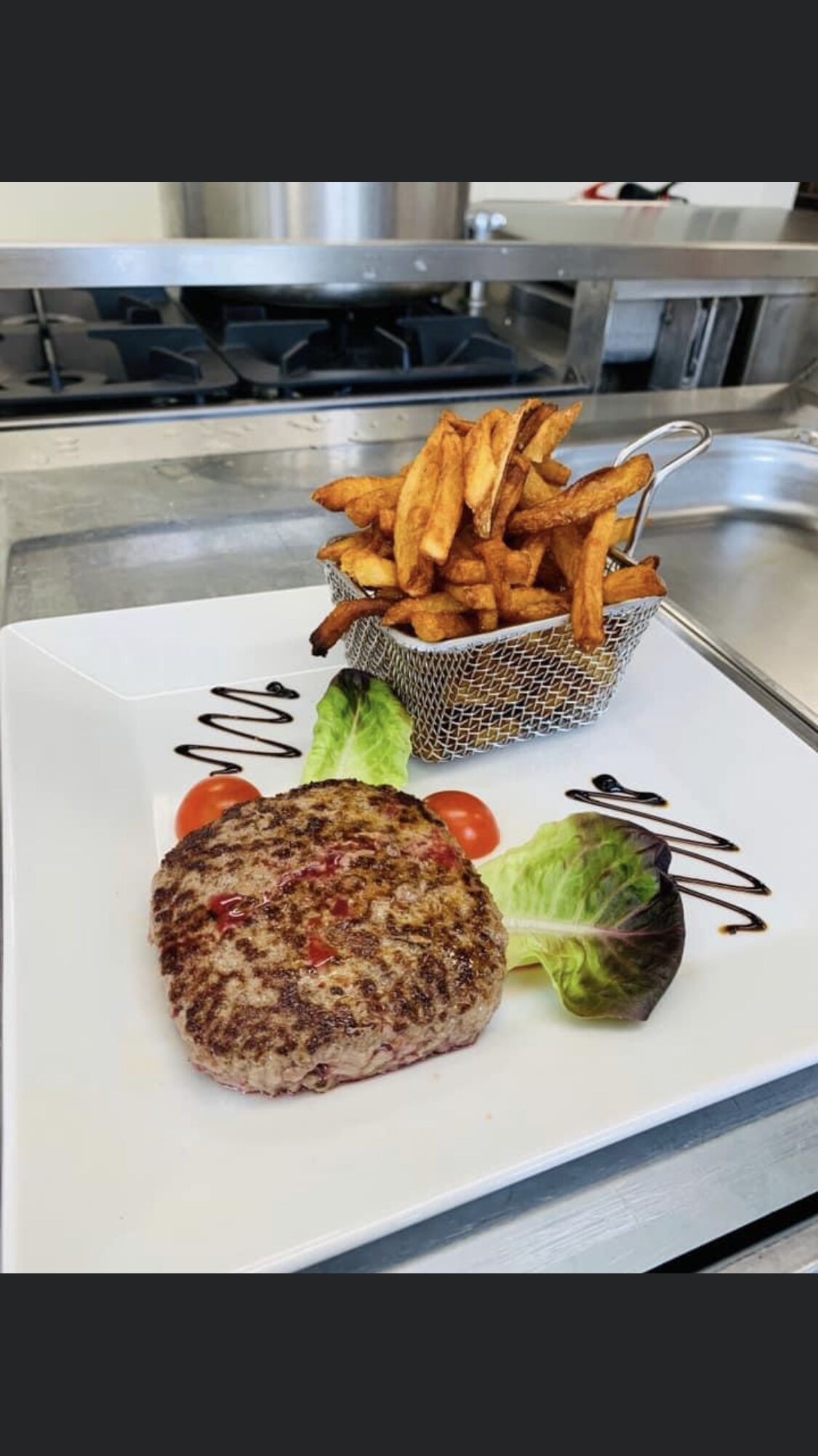 Steak haché ses frites maison