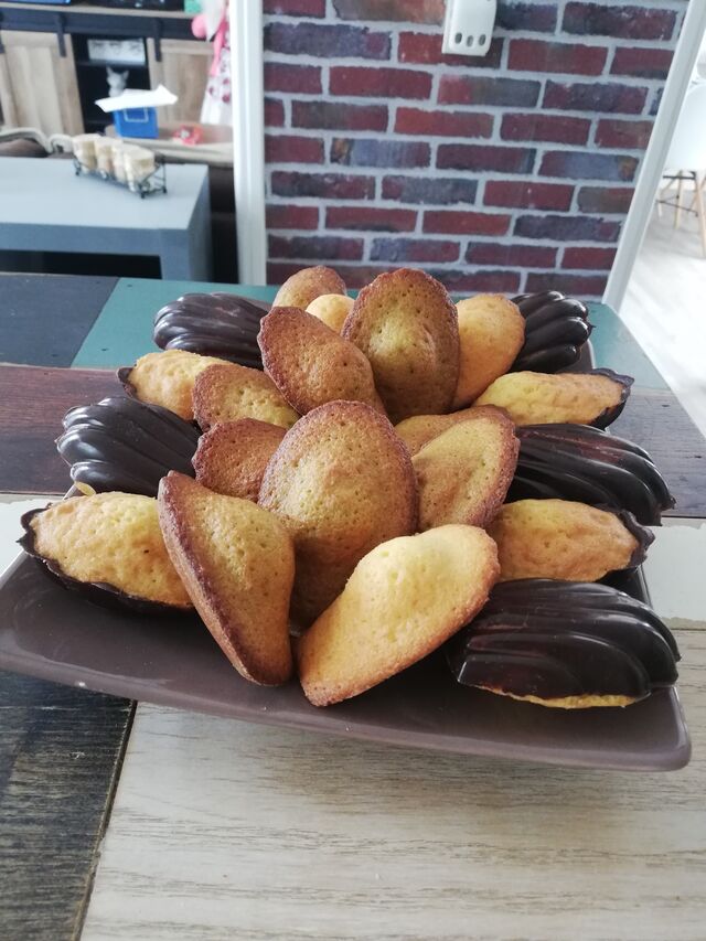 Madeleine nature ou pistache