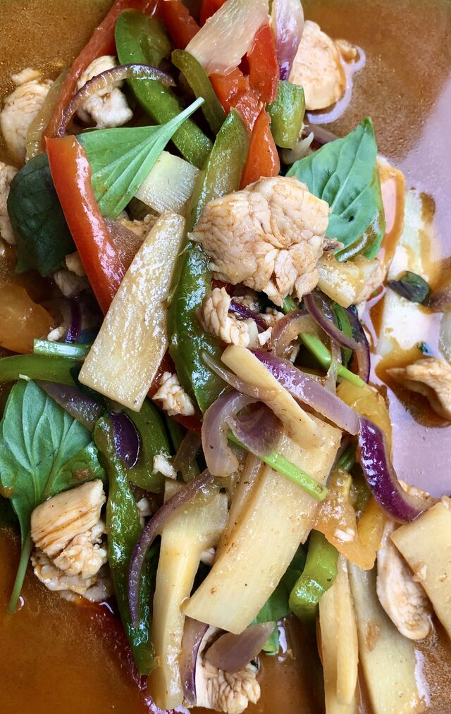 Poulet au Basilic Thaï