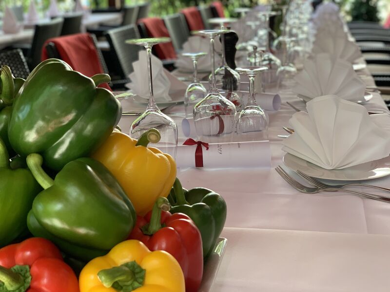 Feiern Sie bei uns Geburtstag, Hochzeit, Konfirmation, Weihnachten, Familen