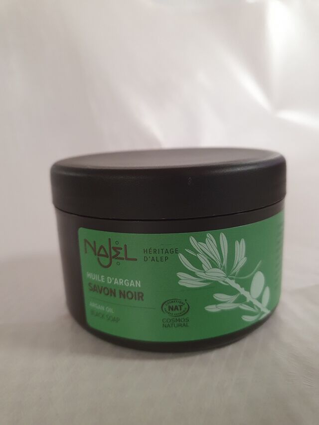 Savon noir exfoliant
