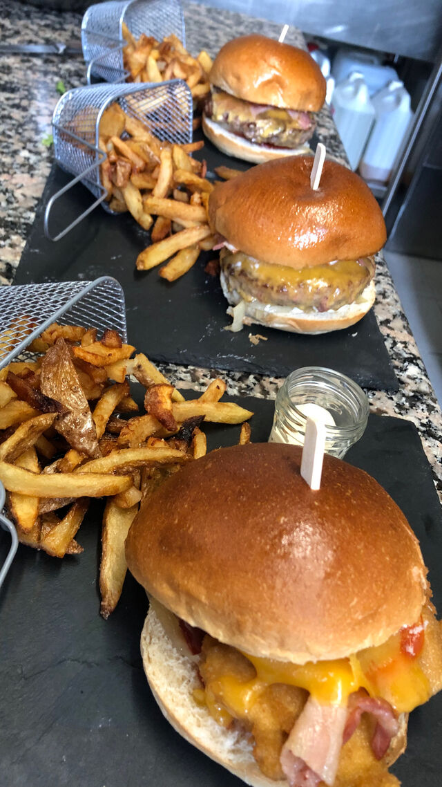 Les Burgers 