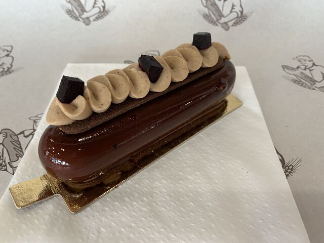 Le doré :
Mousse marrons avec insére cassis
