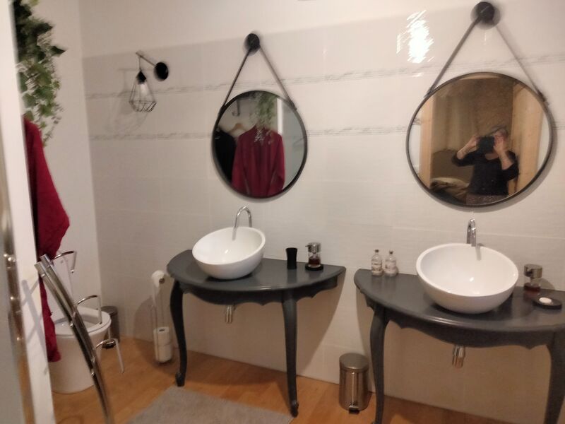 salle de bain chambre 1