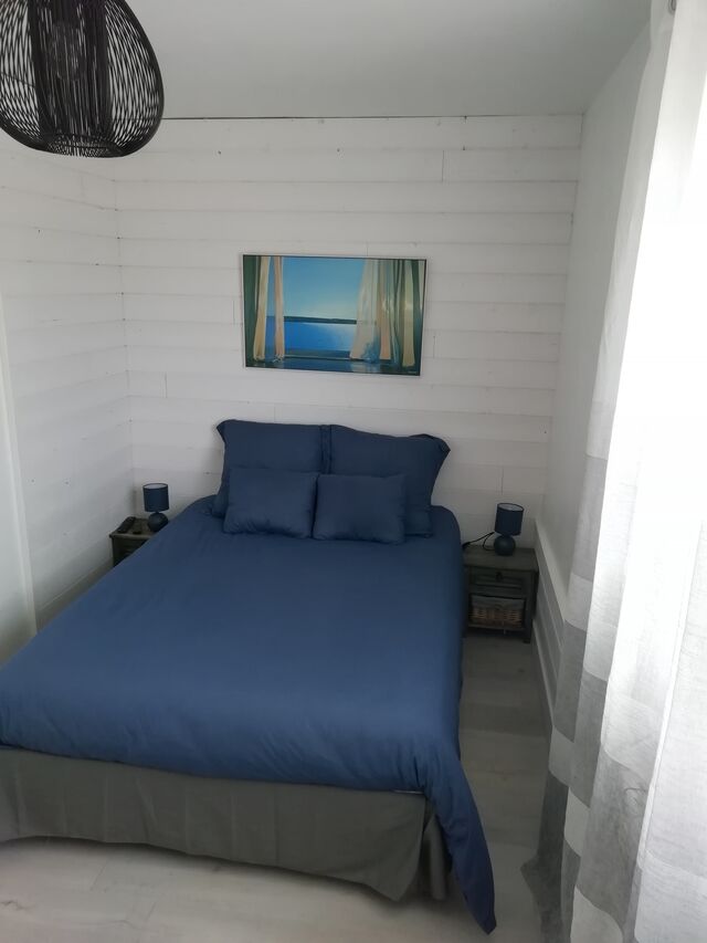 Chambre parents dans la suite familiale