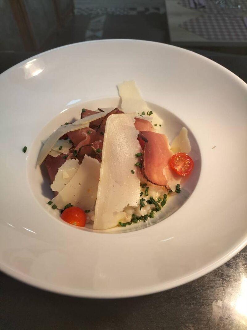 Risotto crème de truffe et pétales de speck