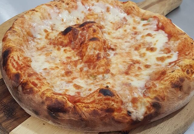 Pizza Margherita 