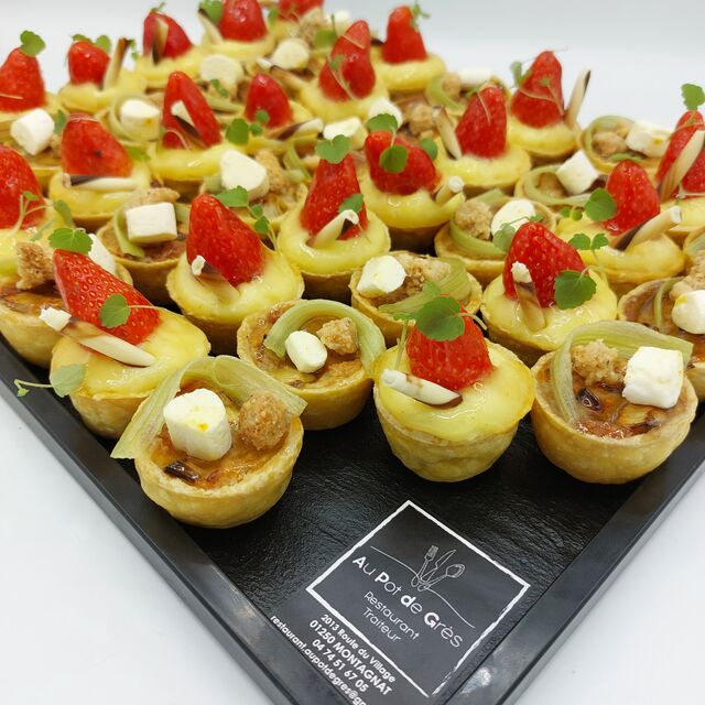 Plateau pièces sucrées à emporter