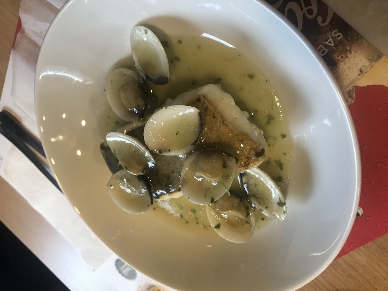 Merluza en salsa de almejas 