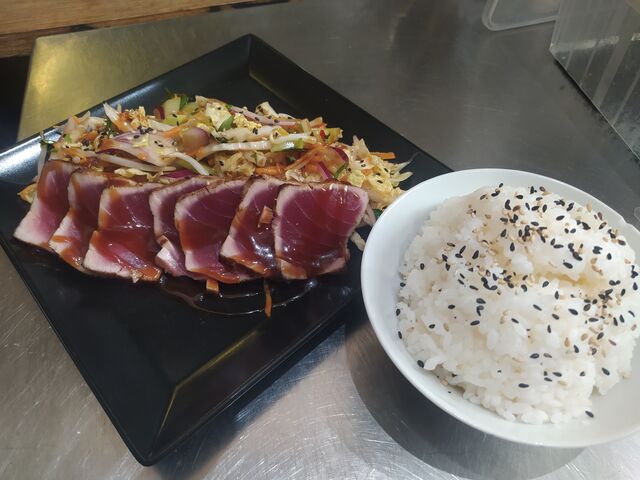 Tataki de thon, sauce ponzu