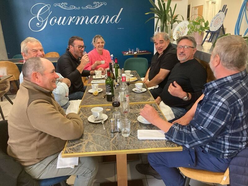 Moment de convivialité au Petit Déjeuner Landais