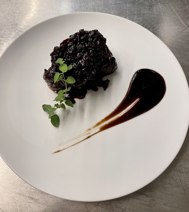 Filetto d’Angus con riduzione di Amarone e Scalogno