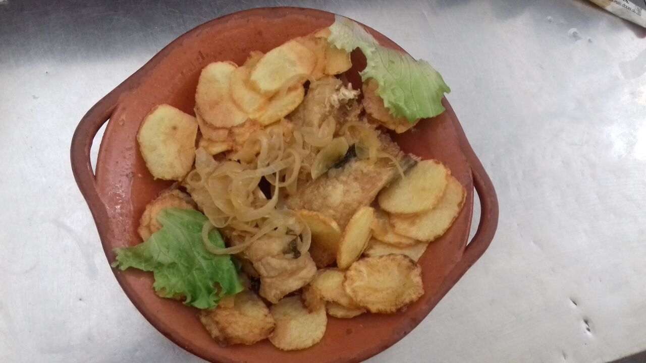 Bacalhau à Casa- Menu Portugal 13,50€ (bebida 0,25 + bacalhau + café ) 
