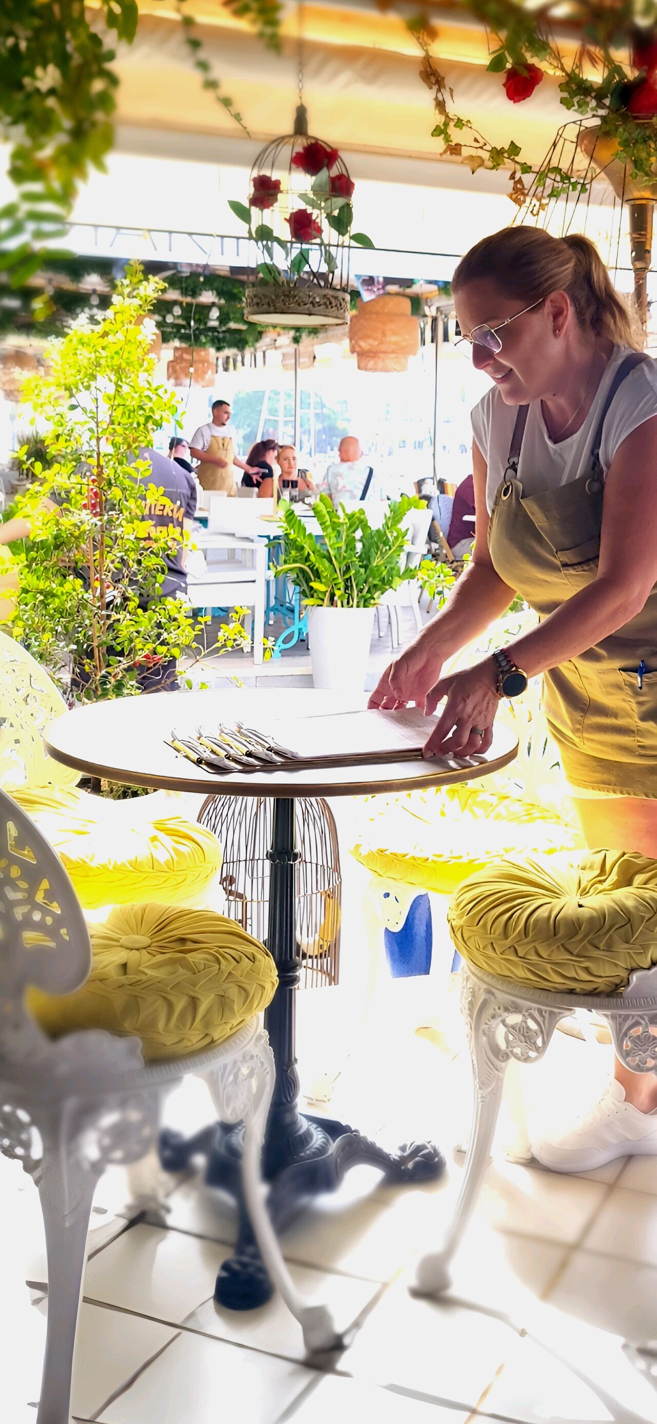 For breakfast and lunch time who better than our splendid Almudena