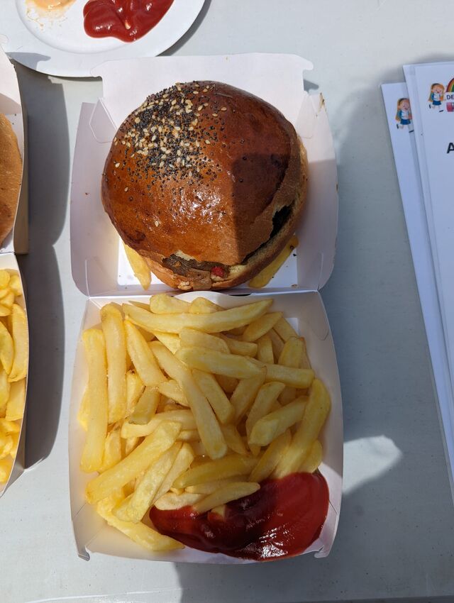 Maxi burger pain brioché maison