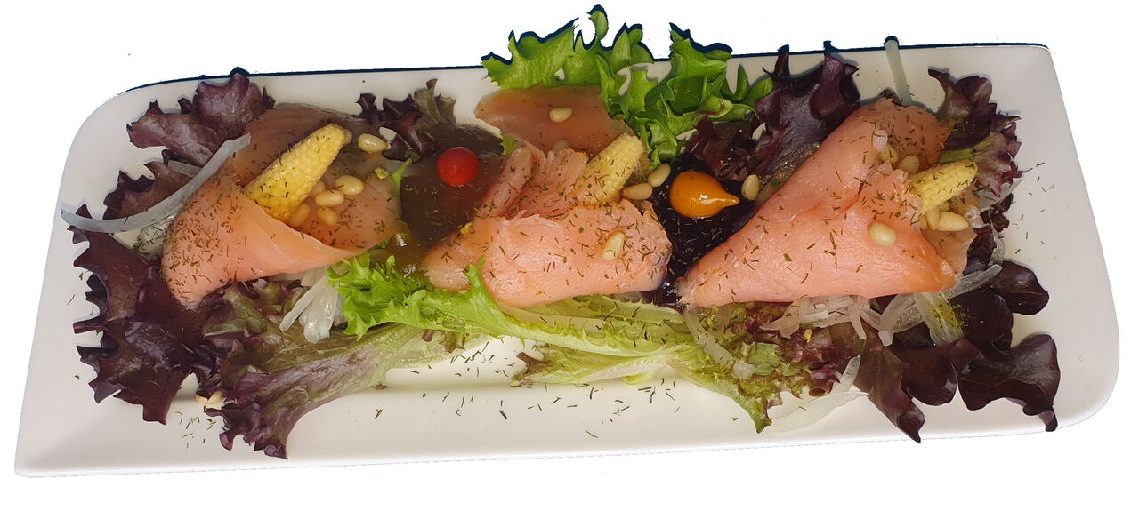 Callasalat - Lachs mit Maiskölbchen