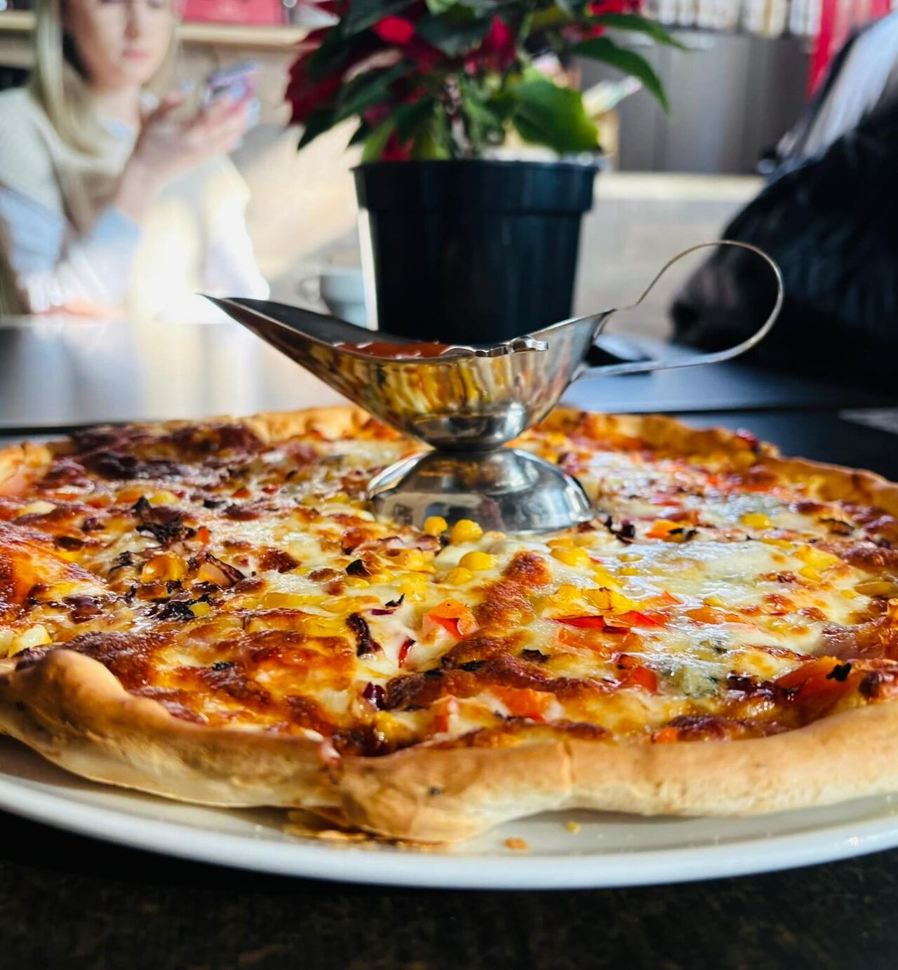 🍕Hai să te bucuri de o pizza așa cum trebuie!