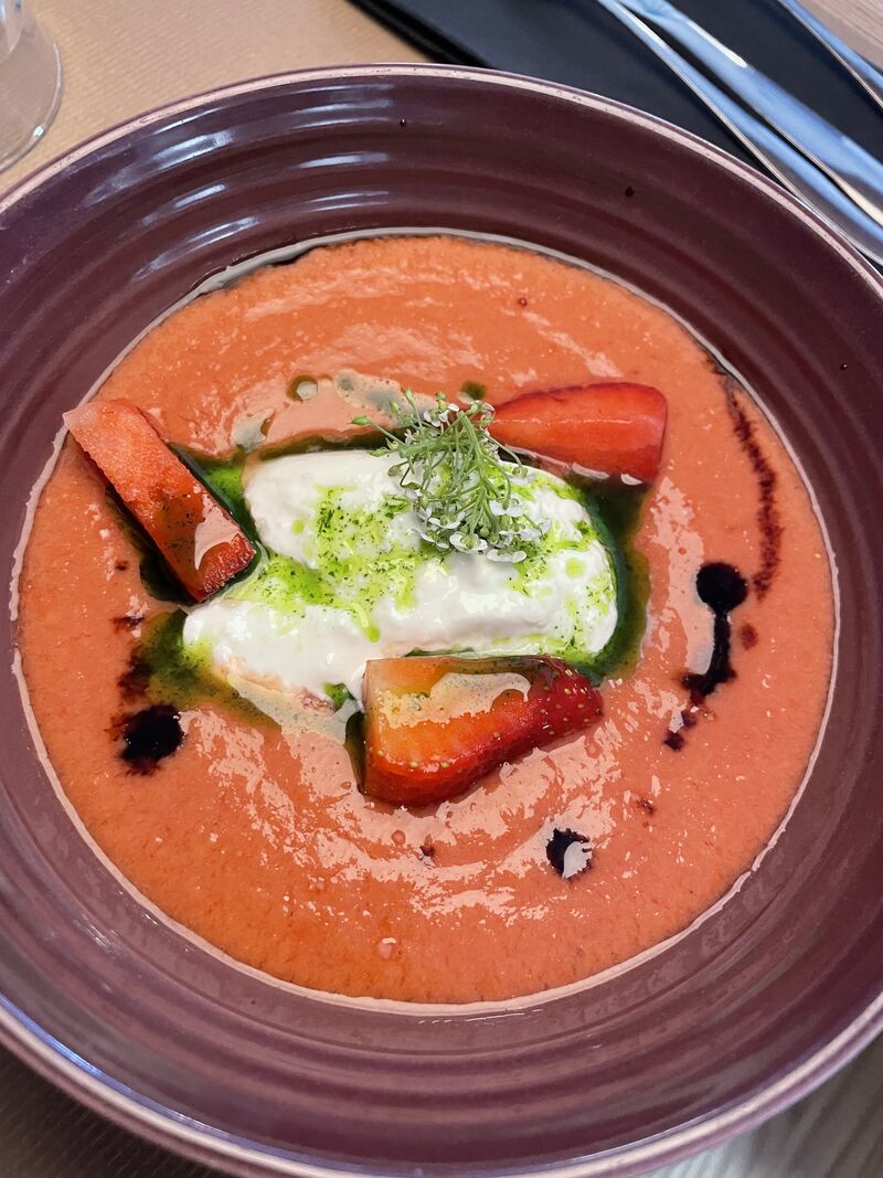 Velouté de tomates et fraises