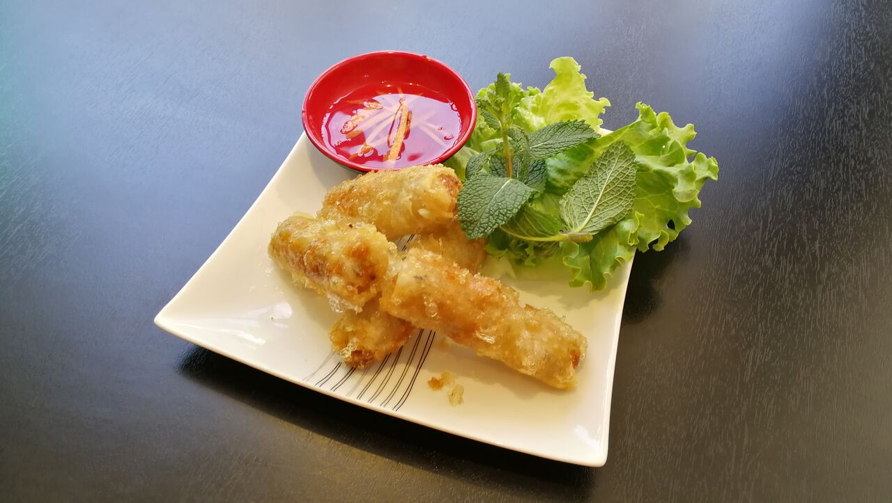 Ô SUSHI & WOK
131 boulevard de la République
83000 Toulon
Tél 09 53 65 41 84 