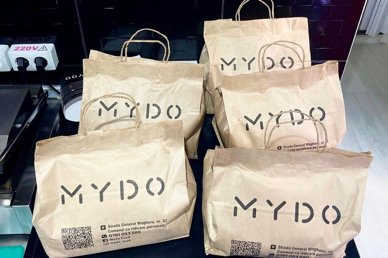 Comandă mâncare Tazz