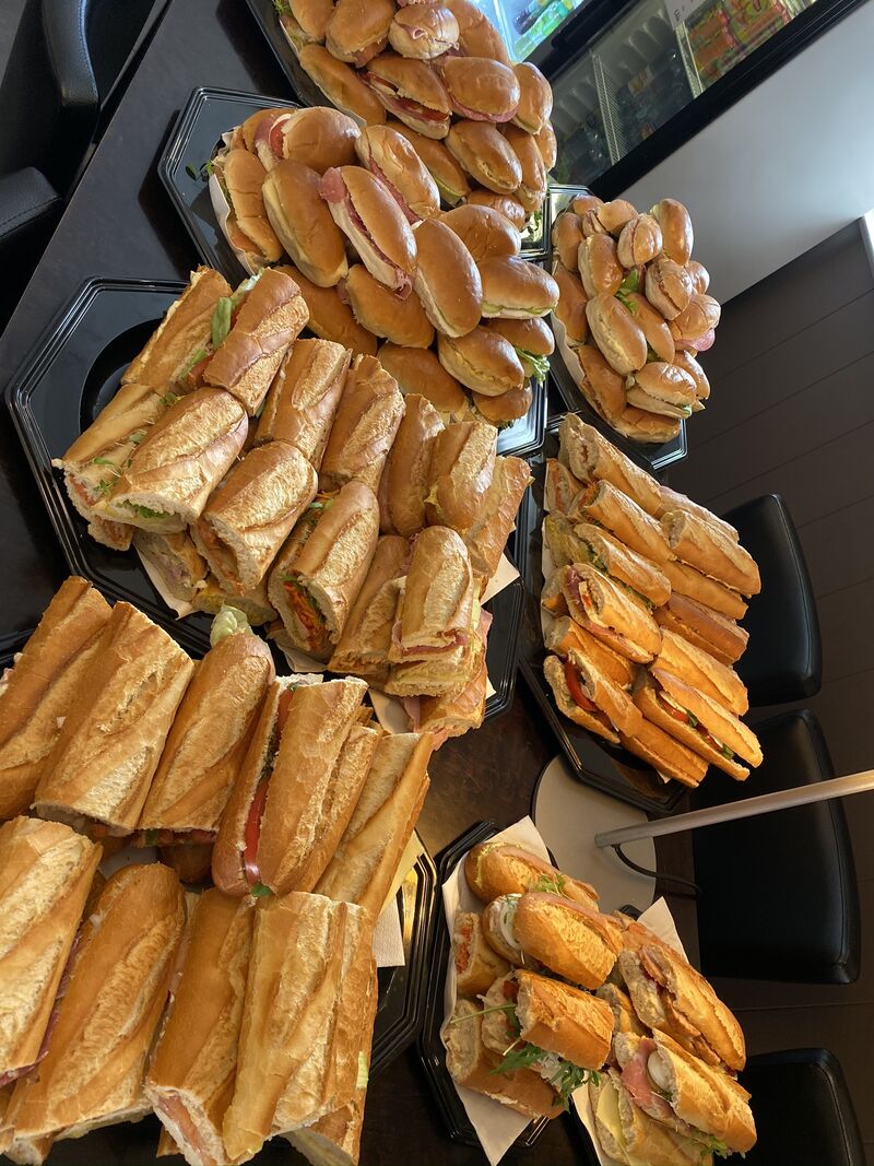 Broodjesschaal vergaderingen