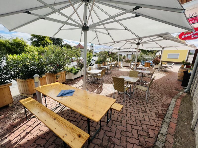 Unser schöner Gastgarten 