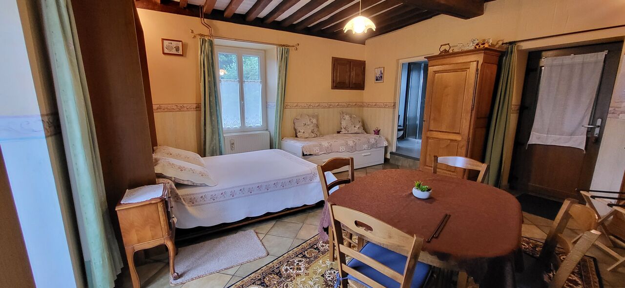 Chambre Comtoise au rez de chaussée