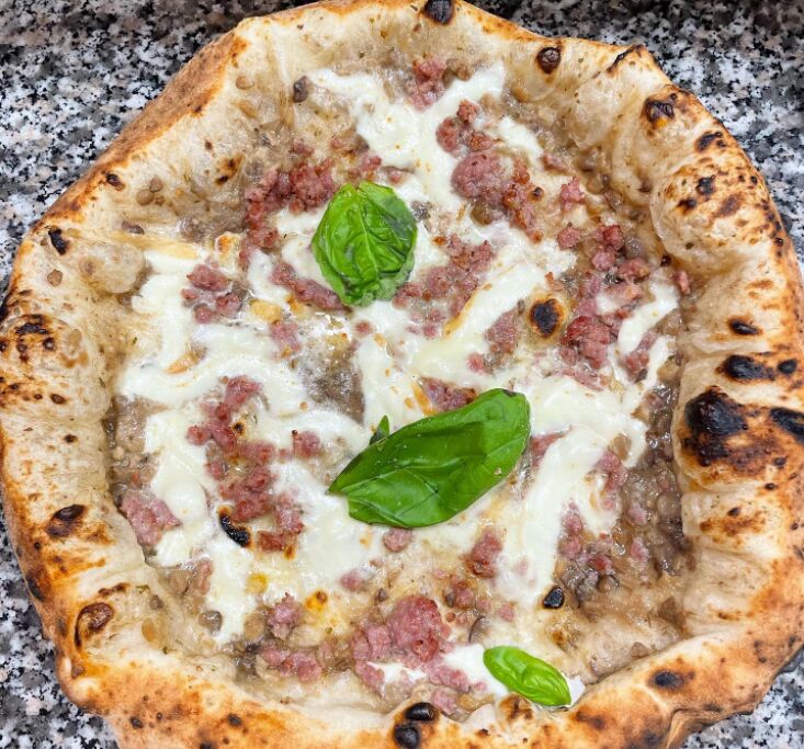 PORCINA
Crema di funghi porcini e salsiccia