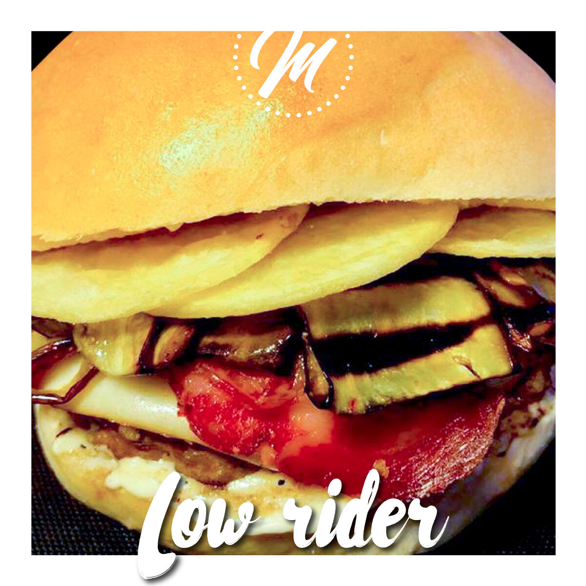 Lui è Low... Low rider è nato come panino del mese nel lontano settembre 2020, è entrato nei nostri cuori ed è rimasto fisso 