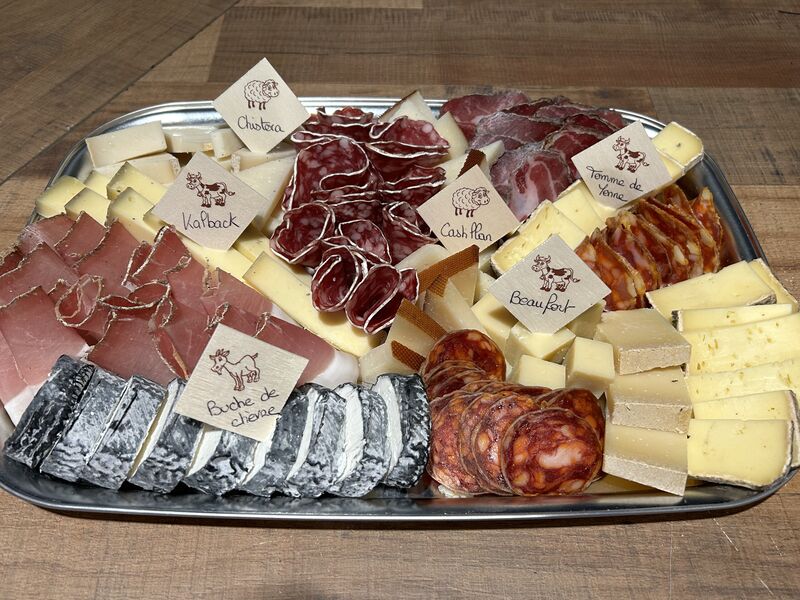 Pré découpé fromages / charcuteries 