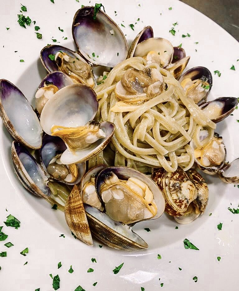Linguine al basilico con vongole veraci!