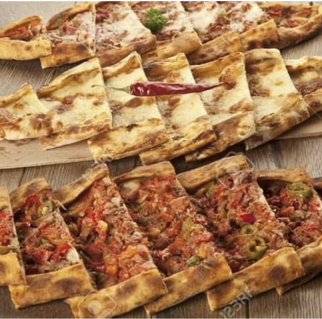 Kuşbaşılı Pide