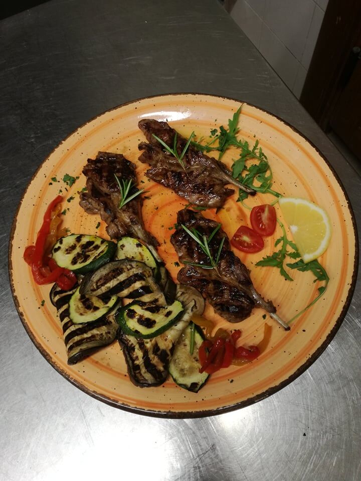 COSTINE D AGNELLO ALLA GRIGLIA