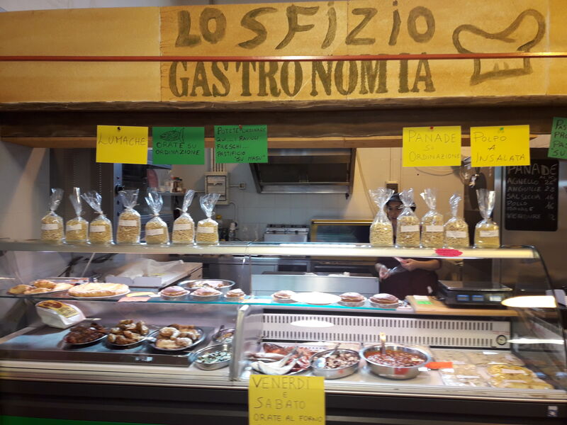 PUNTO VENDITA MERCATO CIVICO ELMAS -GASTRONOMIA