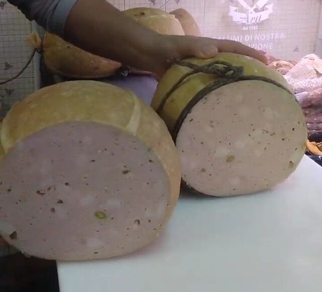 Mortadella 