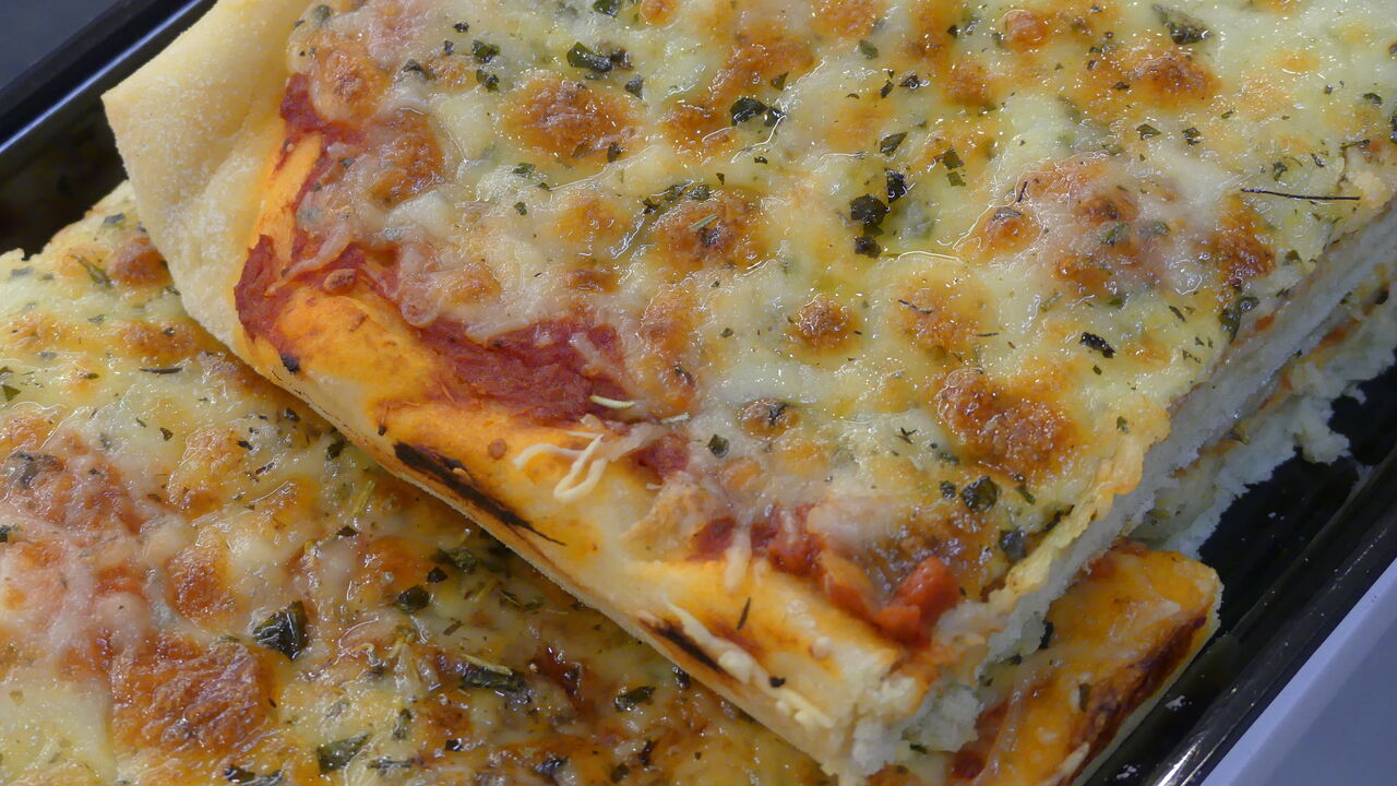 PIZZA