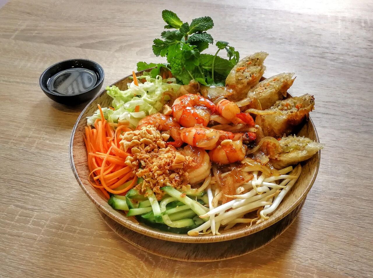 Bo bun crevettes nem poulet 